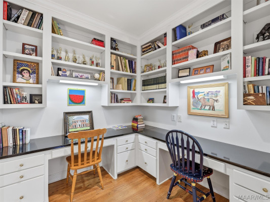 7537 Wynford Circle