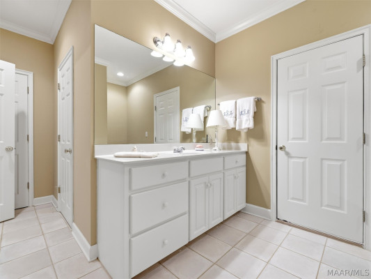 7537 Wynford Circle