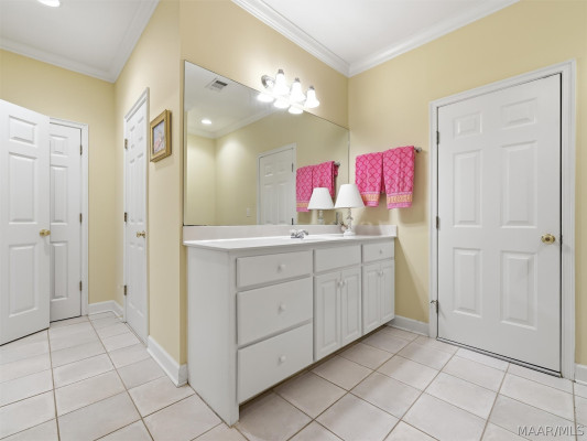 7537 Wynford Circle