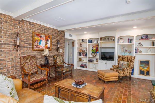2603 WILDWOOD Drive