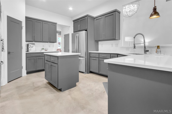 8605 BIRCHWOOD Court