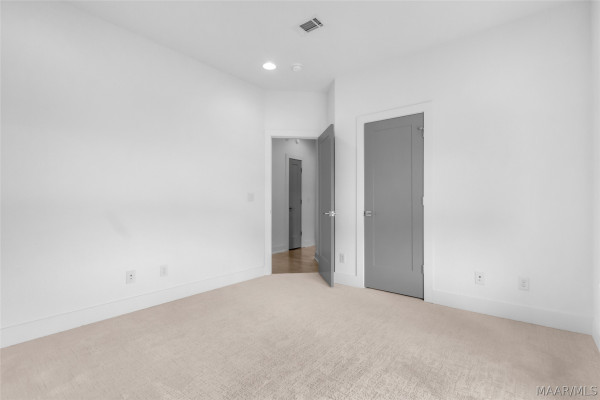 8605 BIRCHWOOD Court