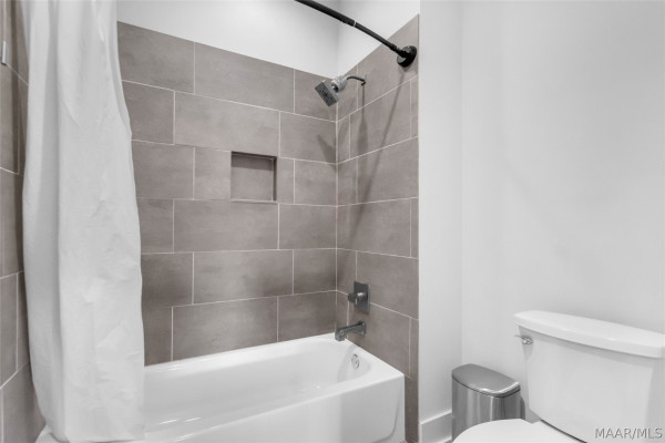 8605 BIRCHWOOD Court