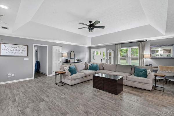 884 MERIWETHER Road
