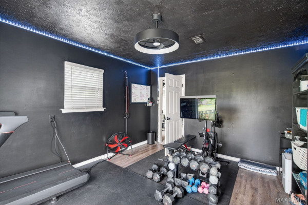 884 MERIWETHER Road