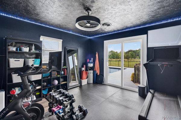 884 MERIWETHER Road
