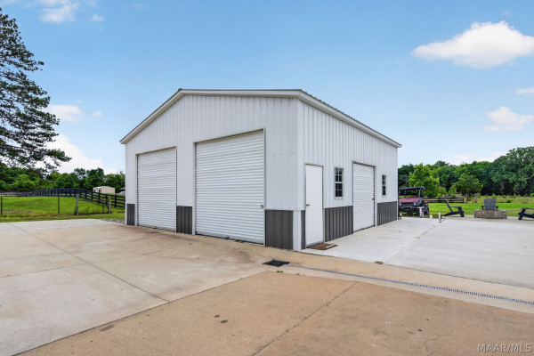 884 MERIWETHER Road