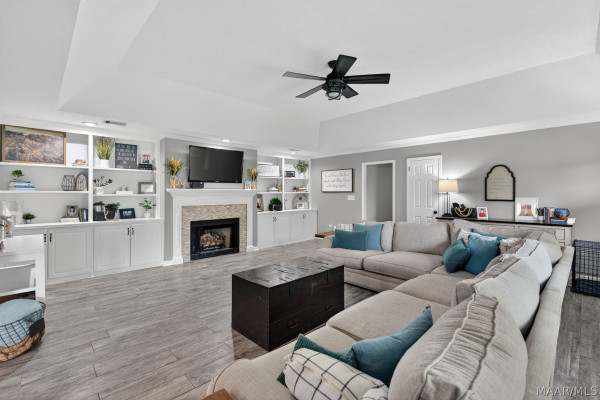 884 MERIWETHER Road