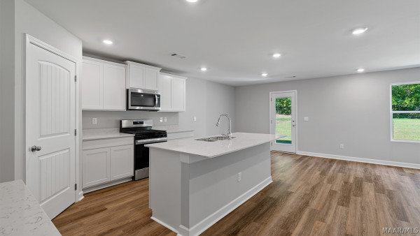 1018 Garden Lane