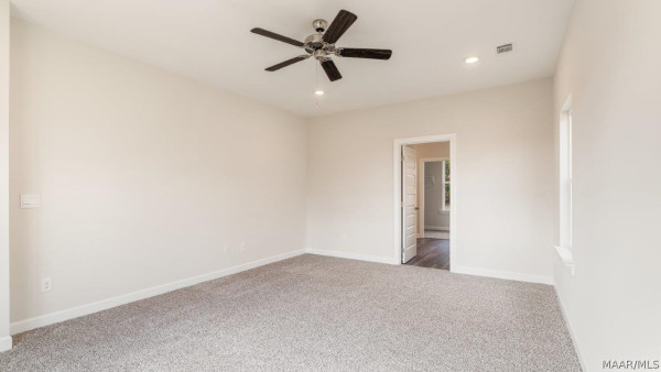 1709 Windsor Hill Lane