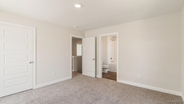 1709 Windsor Hill Lane