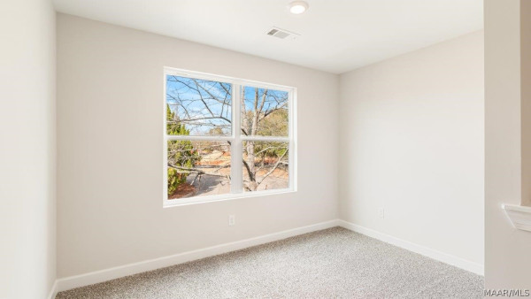 1709 Windsor Hill Lane
