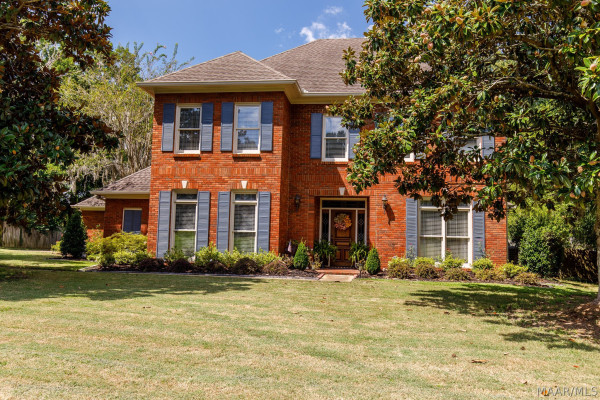 8120 Mossy Oak Drive