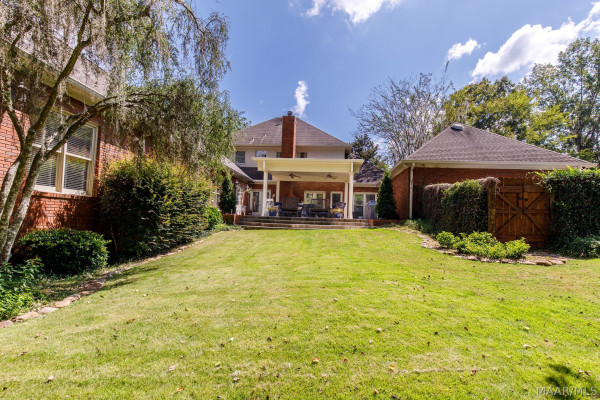 8120 Mossy Oak Drive