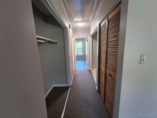 49 GLENWOOD Court