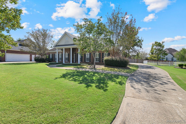 9161 CARTERS GROVE Way
