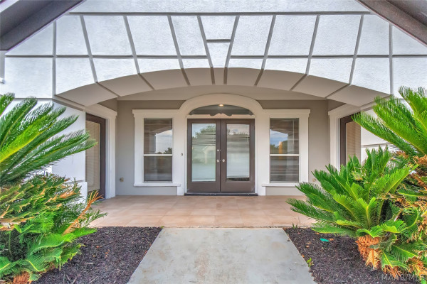 1960 Parkview Drive S