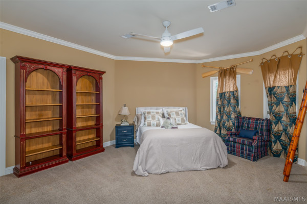 7806 Lakeridge Drive