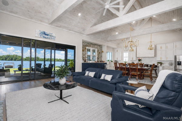 349 Heron Hill