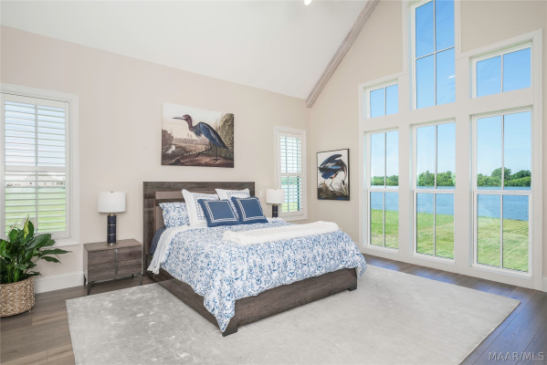 349 Heron Hill