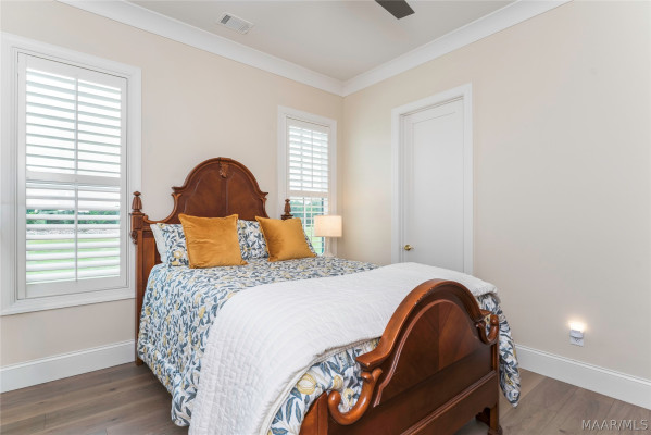 349 Heron Hill