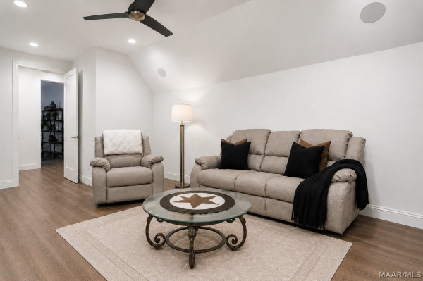 349 Heron Hill