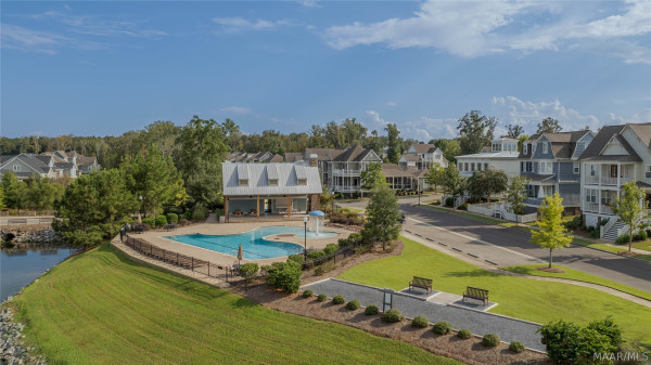 349 Heron Hill