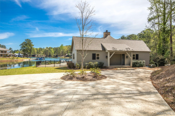 153 Whisper Trace