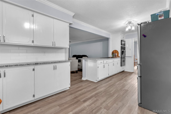 5801 BRIDLE PATH Lane