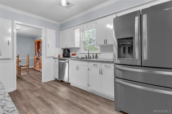 5801 BRIDLE PATH Lane