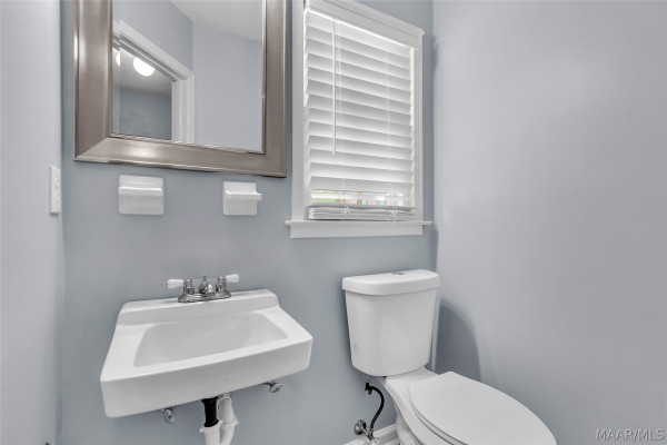 5801 BRIDLE PATH Lane