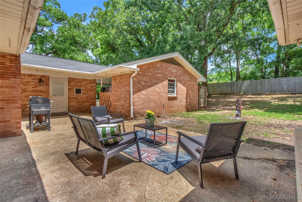 5801 BRIDLE PATH Lane