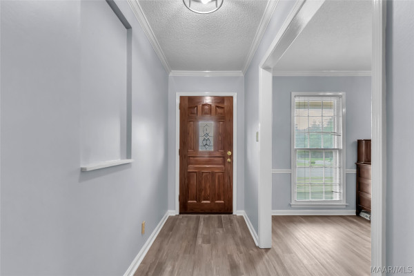 5801 BRIDLE PATH Lane