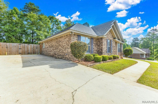 115 Fox Run Drive