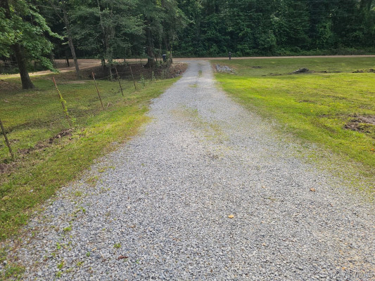 136 VILLAGE CREEK Road