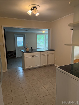 130 E Salem Drive