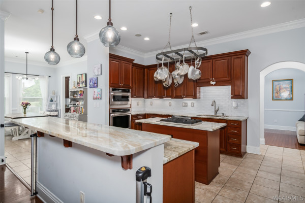 8456 Marsh Pointe Drive
