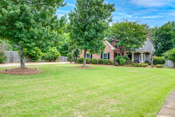 8456 Marsh Pointe Drive