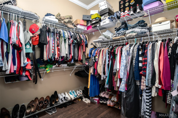 8456 Marsh Pointe Drive