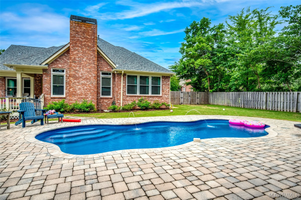 8456 Marsh Pointe Drive