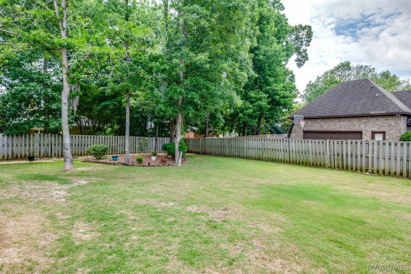 8456 Marsh Pointe Drive