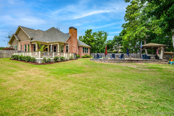8456 Marsh Pointe Drive