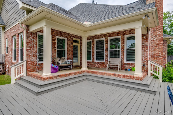8456 Marsh Pointe Drive