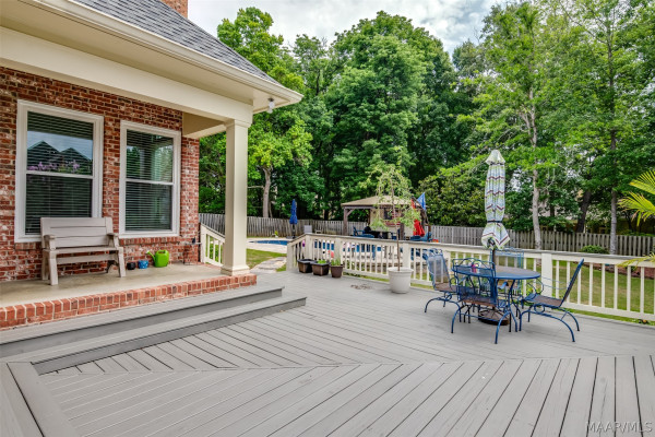 8456 Marsh Pointe Drive