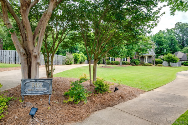 8456 Marsh Pointe Drive