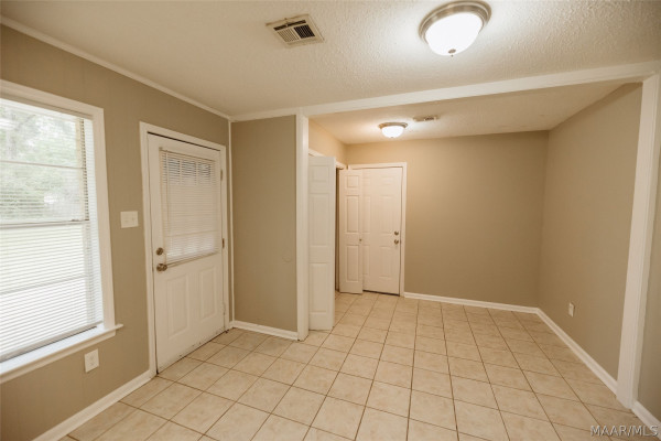 6107 GLADSTONE Drive