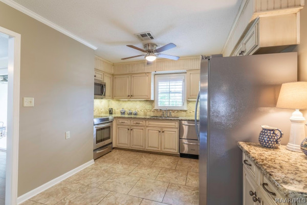 1248 Woodhill Court