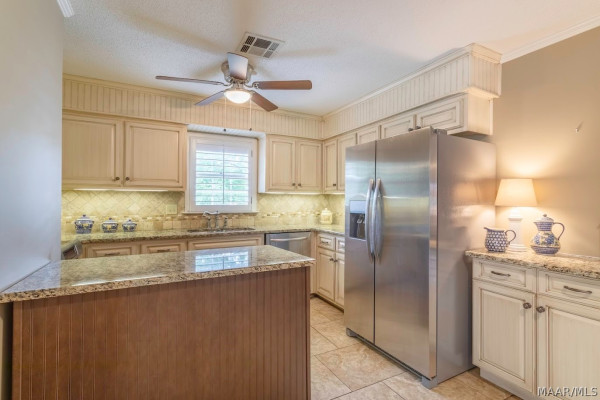 1248 Woodhill Court