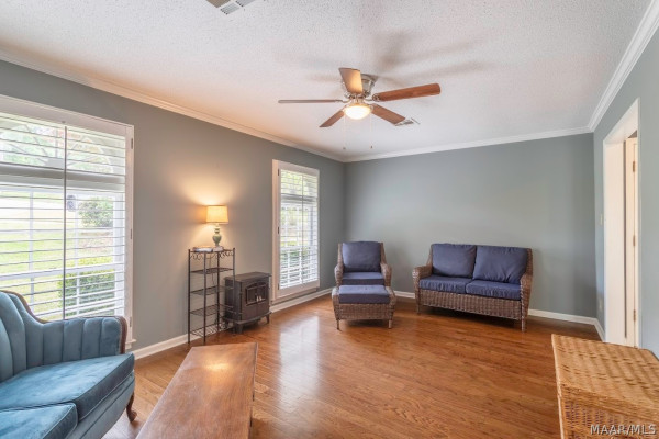 1248 Woodhill Court