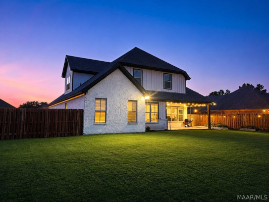 9238 CRESCENT LODGE Drive